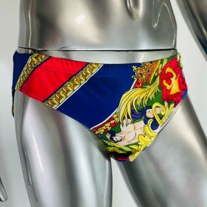 VERSACE  SWIMMING SUITE ARTISTIC GRAPHICS MADE IN ITALY SIZE 5 USA MEDIUM nwt